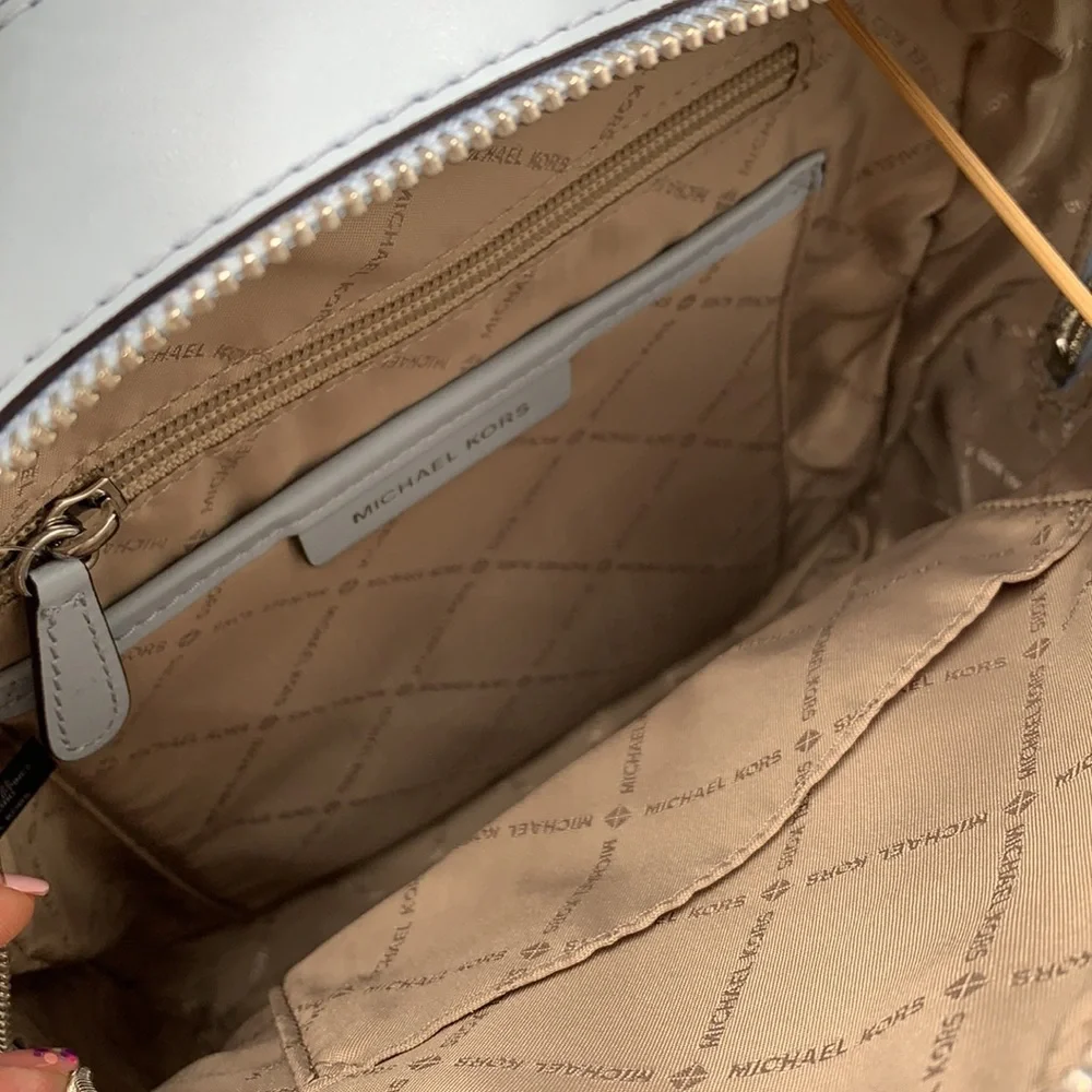 MICHAEL KORS JET SET GIRLS JAYCEE MEDIUM BACKPACK BRIGHT WHITE/ BLUE COL… - Picture 13 of 16